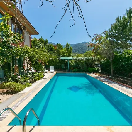 别墅 Villa Sans Icmeler Daily Weekly Rentals 伊丘美勒